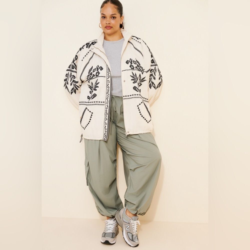 Anthropologie Embroidered Puffer Coat in Ivory 1X - Picture 1 of 16
